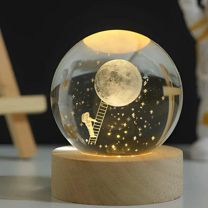 Lichtkugel mit 3D-Mondgravur – Astronauten-Dekoration