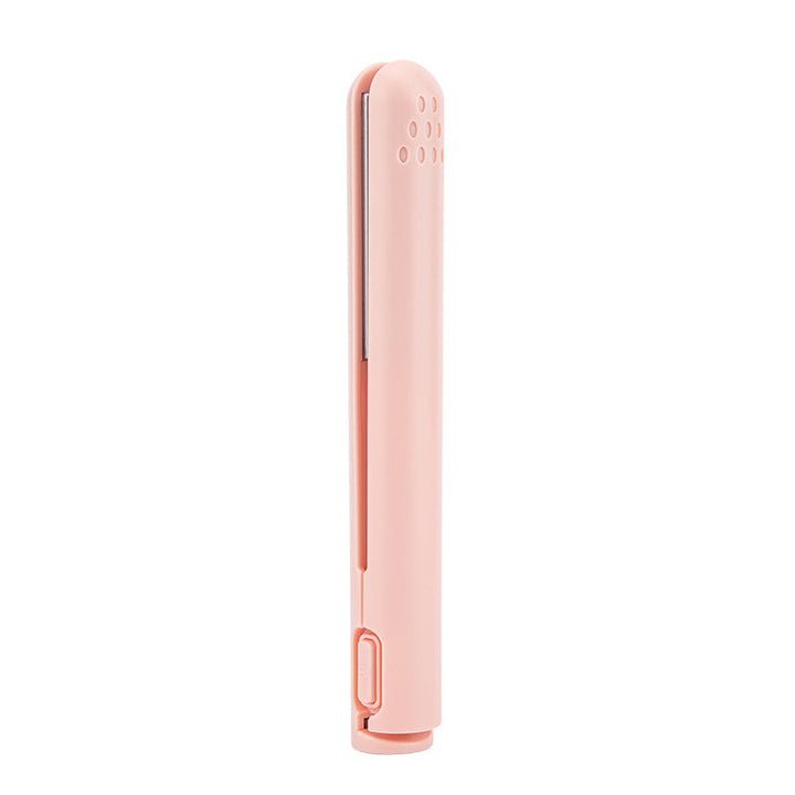"2-in-1 Haarstyler mit schützender Keramikbeschichtung, ideal für glattes und lockiges Haarstyling, gezeigt im Einsatz."