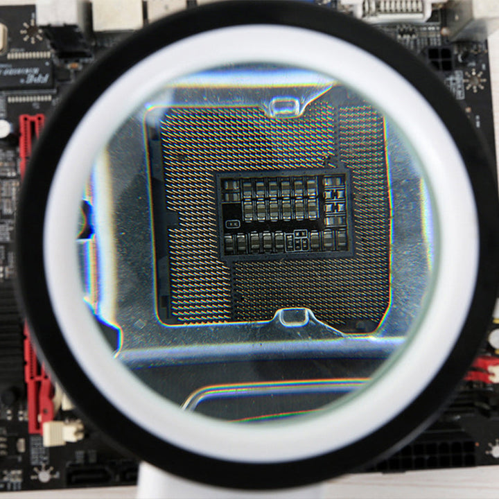 "30-fache optische Lupe mit LED, hohe Vergrößerung, 12 helle LEDs, kompakt, klarer Sicht für Details, ideal für Senioren."