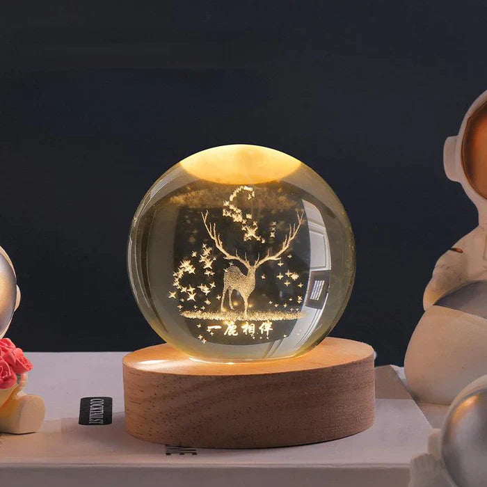 Lichtkugel mit 3D-Mondgravur – Astronauten-Dekoration