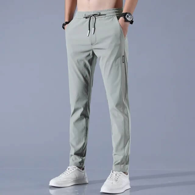 Moderne Golfhose für Herren