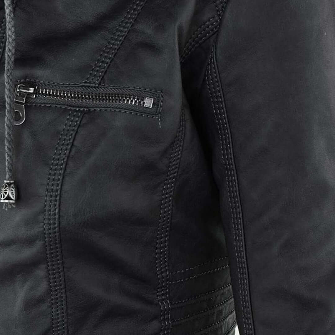 Stylische Damen-Lederjacke mit Kapuze