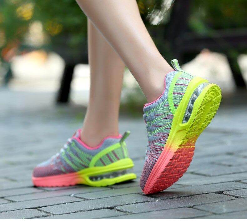 Trendige und Atmungsaktive Sneakers