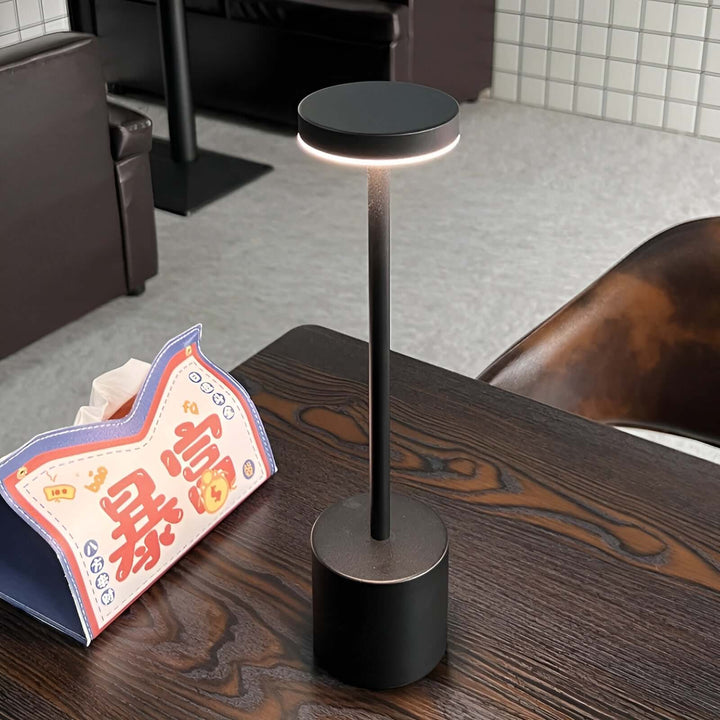 Kabellose LED-Tischleuchte
