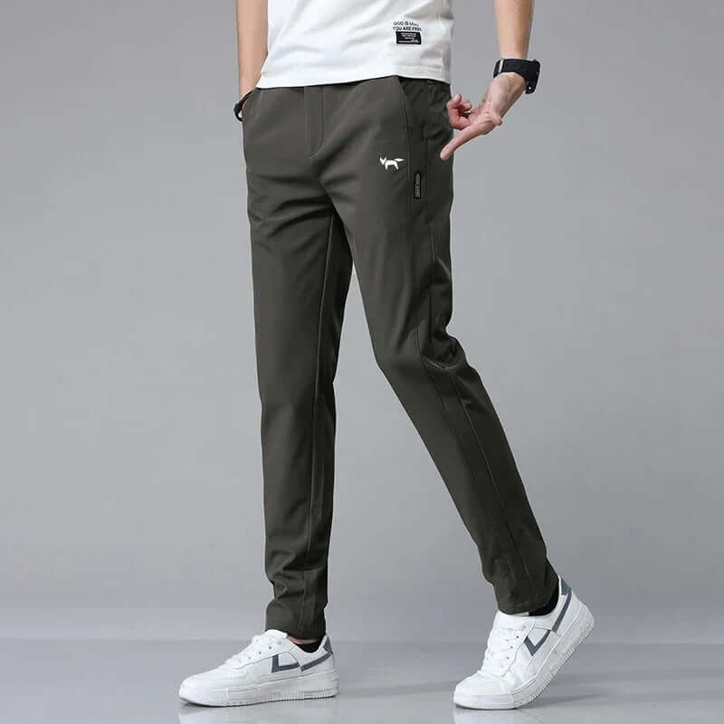 Moderne Golfhose für Herren