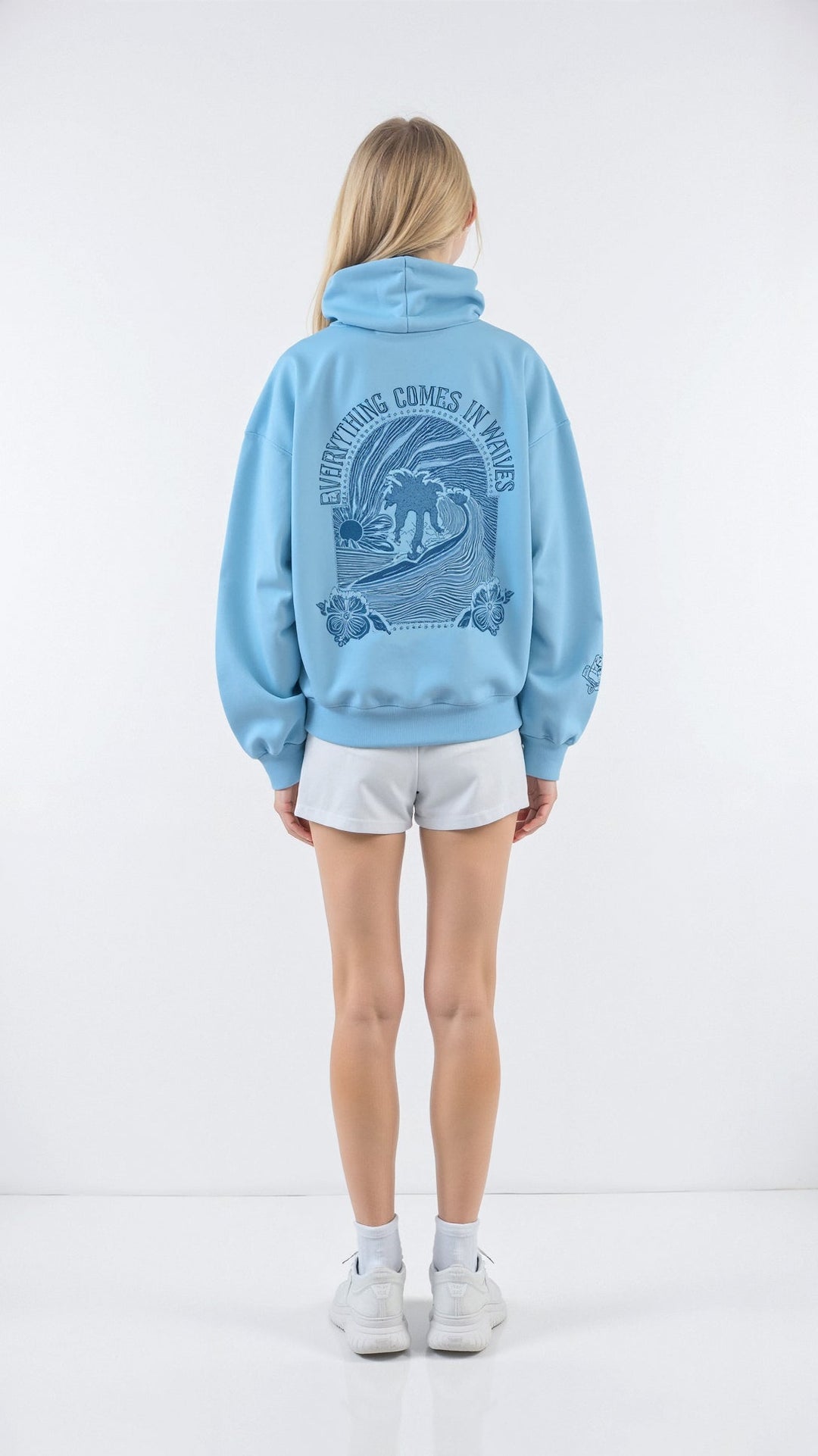Abigail Kapuzenpullover mit tropischer Stickerei auf dem Rücken, eleganter Style, komfortabel mit großer Kapuze.