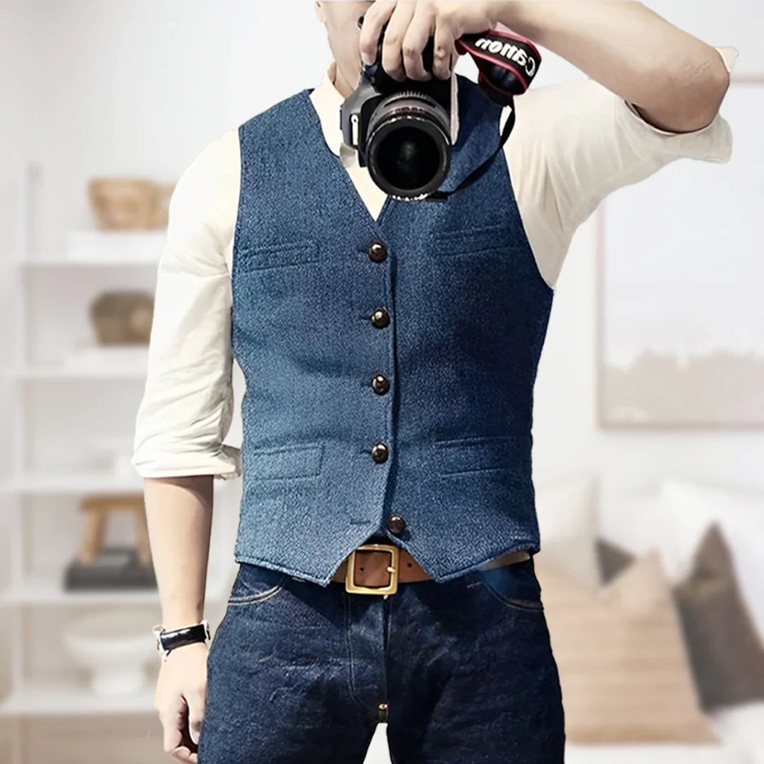 "Ärmellose Herren Vintage-Weste mit elegantem Knopfverschluss, perfekt für stilvolle und vielseitige Looks."