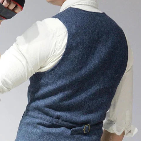 "Ärmellose Herren Vintage-Weste mit elegantem Knopfverschluss, perfekt für stilvolle und vielseitige Looks."