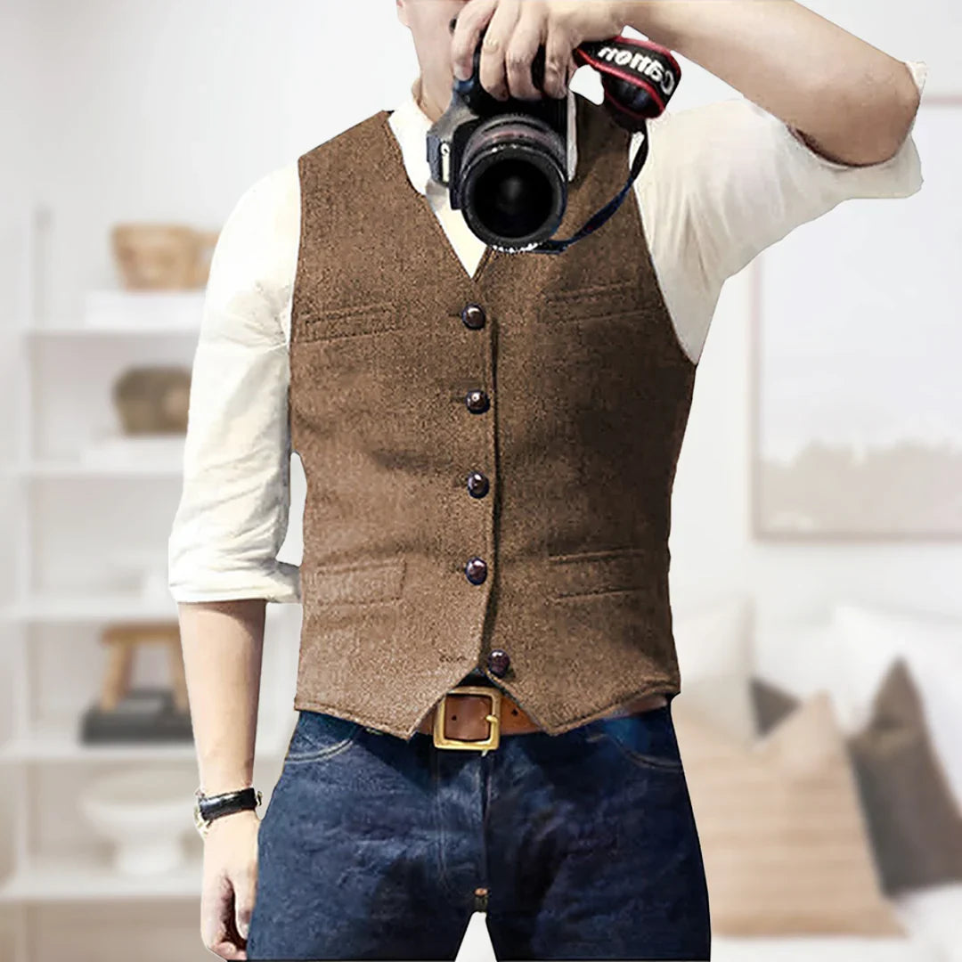 "Ärmellose Herren Vintage-Weste mit elegantem Knopfverschluss, perfekt für stilvolle und vielseitige Looks."