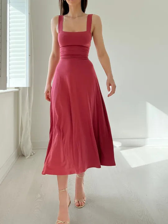 Ärmelloses Damen-Sommerkleid, elegant und vielseitig in A-Linie mit schmeichelnder Passform, für stilvolle Anlässe.