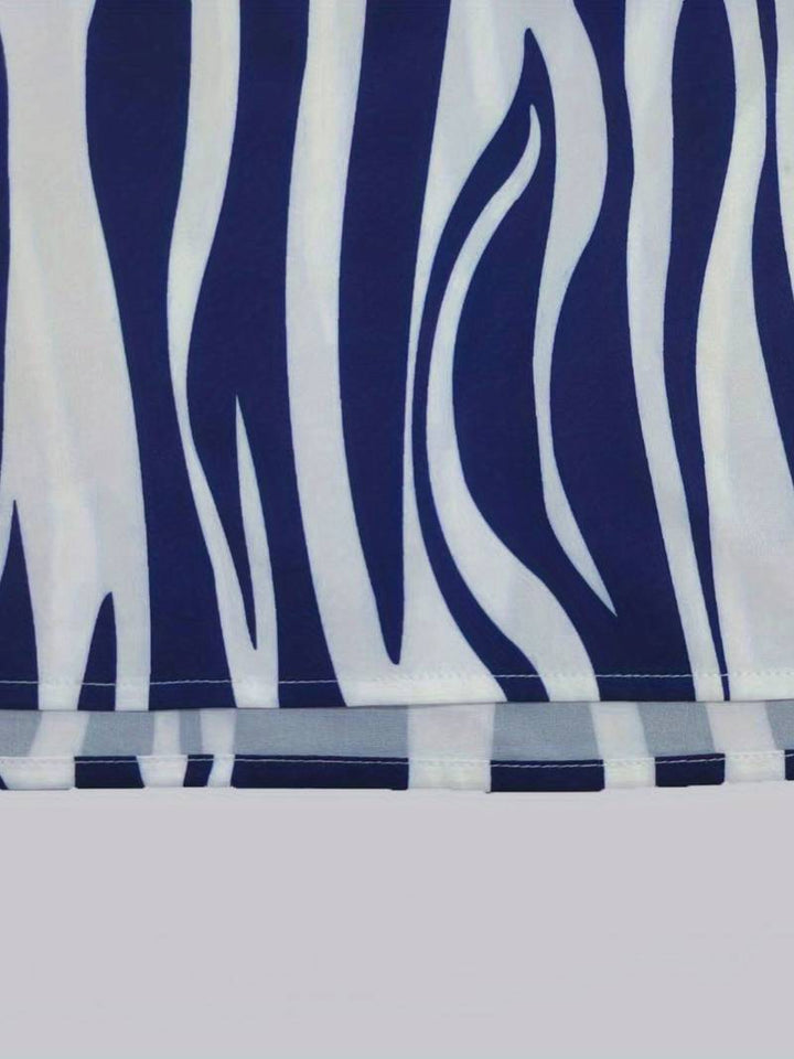 Armelloses gestreiftes Minikleid für Damen, luftige Passform, elegantes Streifendesign, perfekt für Sommeraktivitäten.