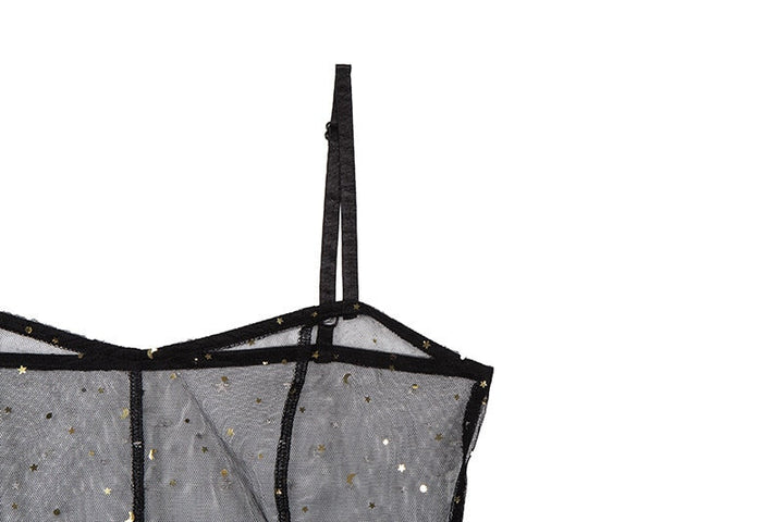 Ärmelloses Maxi-Netzkleid in Schwarz, Boho-Stil, mit transparentem Netzgewebe und Pailletten, perfekt für den Sommer.