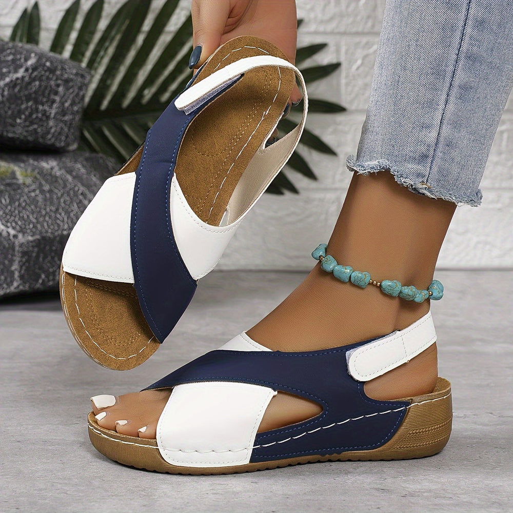 "Atmungsaktive Damen-Wandersandalen in Beige, elegant mit gepolsterter Innensohle, ideal für Sommer und Freizeit."
