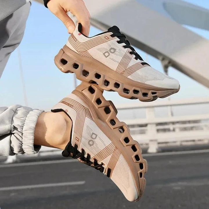 Atmungsaktive, leichte Herrensneakers in Dunkelgrau, Graugrün, Khaki und Schwarz für Komfort und Stil im Alltag.