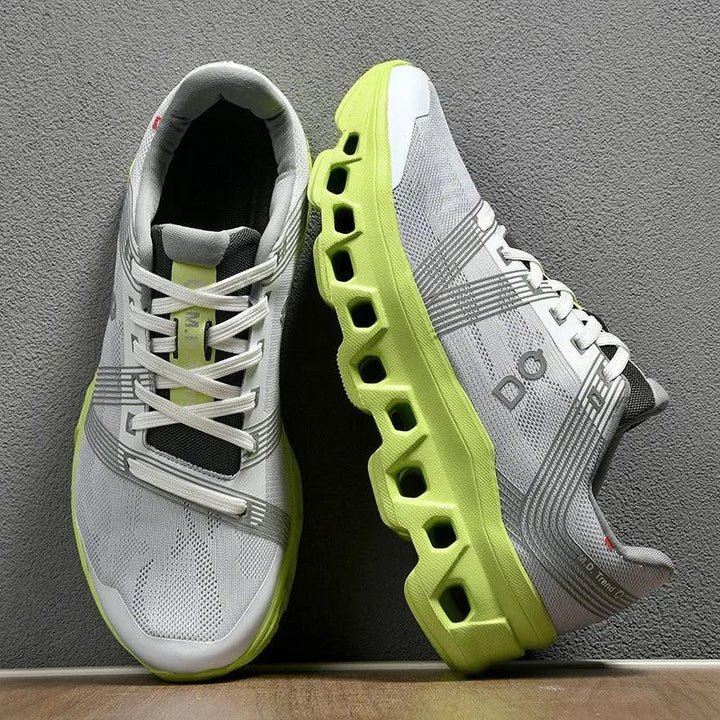 Atmungsaktive, leichte Herrensneakers in Dunkelgrau, Graugrün, Khaki und Schwarz für Komfort und Stil im Alltag.