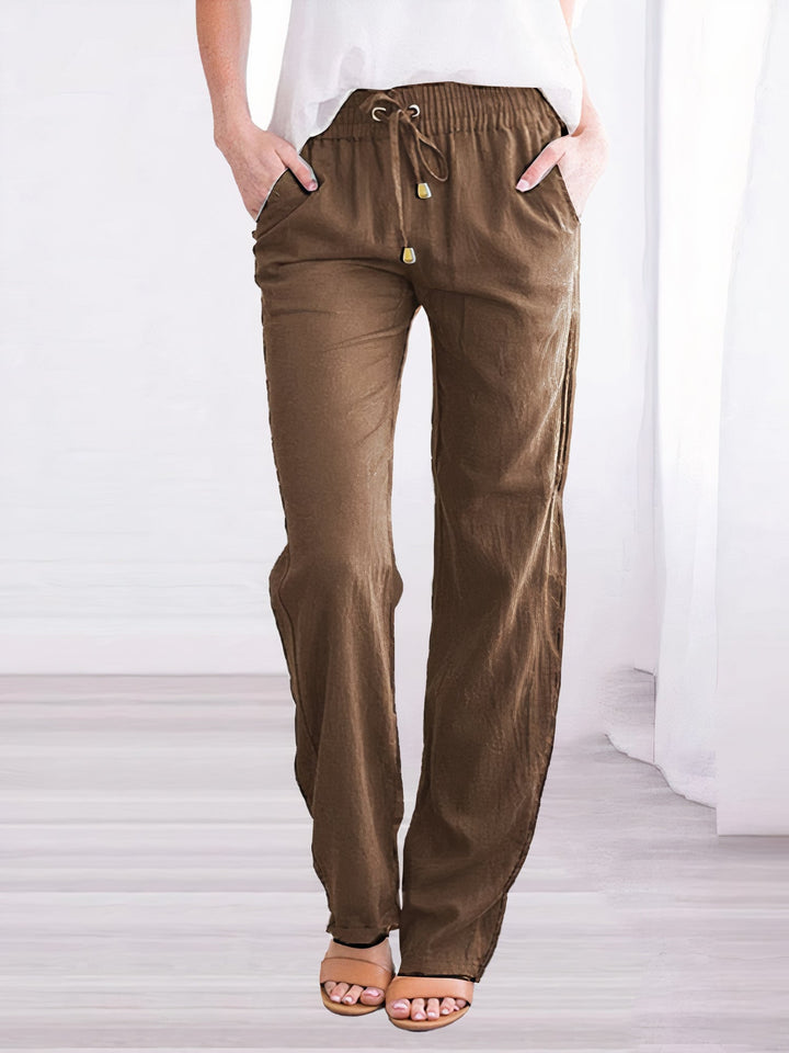 "Atmungsaktive Sommerhose für Damen in elegantem Design, leicht, luftdurchlässig für maximalen Komfort an heißen Tagen."
