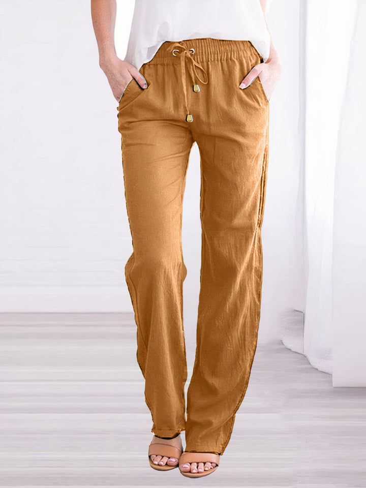 "Atmungsaktive Sommerhose für Damen in elegantem Design, leicht, luftdurchlässig für maximalen Komfort an heißen Tagen."