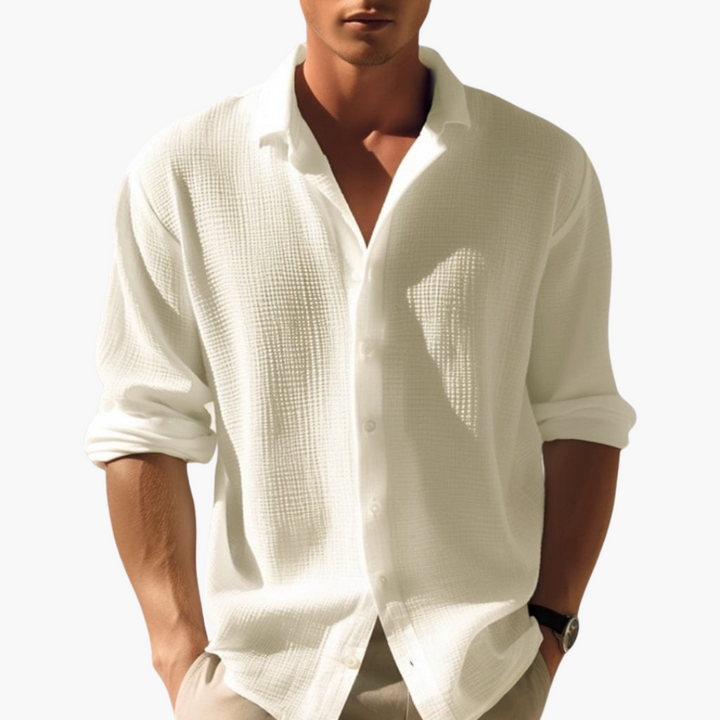 Atmungsaktives Herren Sommerhemd, leichtes Baumwollmaterial, kurzer Kragen, Regular Fit, ideal für warme Tage.