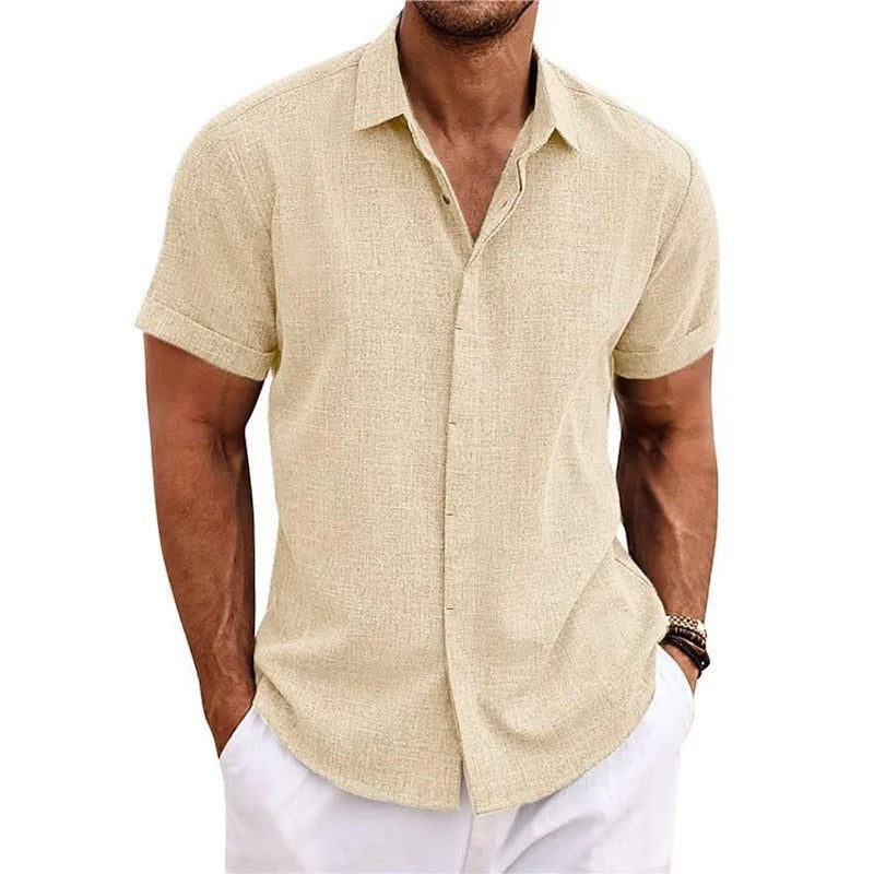 "Atmungsaktives Sommer Polo-Shirt für Herren in elegantem Design, ideal für warme Tage, erhältlich in vielen Farben."