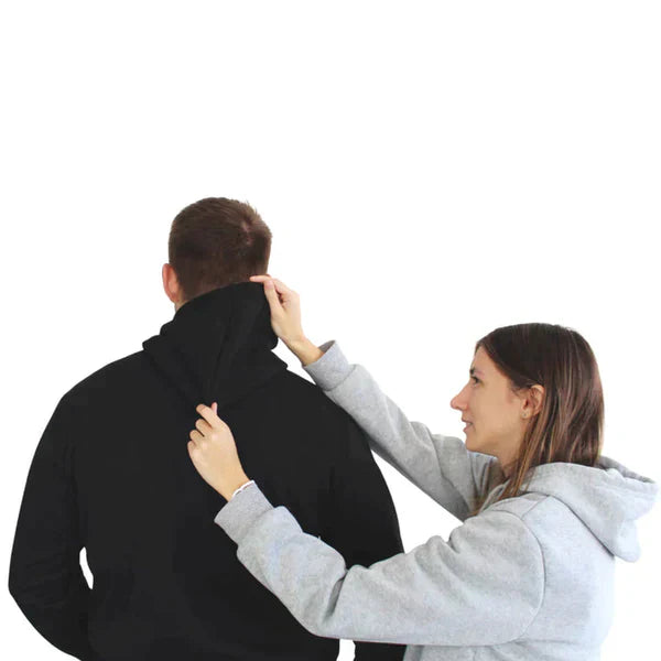 "Beheizter Unisex Hoodie für sofortige Wärme in Schwarz-Grau, ideal für Outdoor-Aktivitäten und kalte Tage."