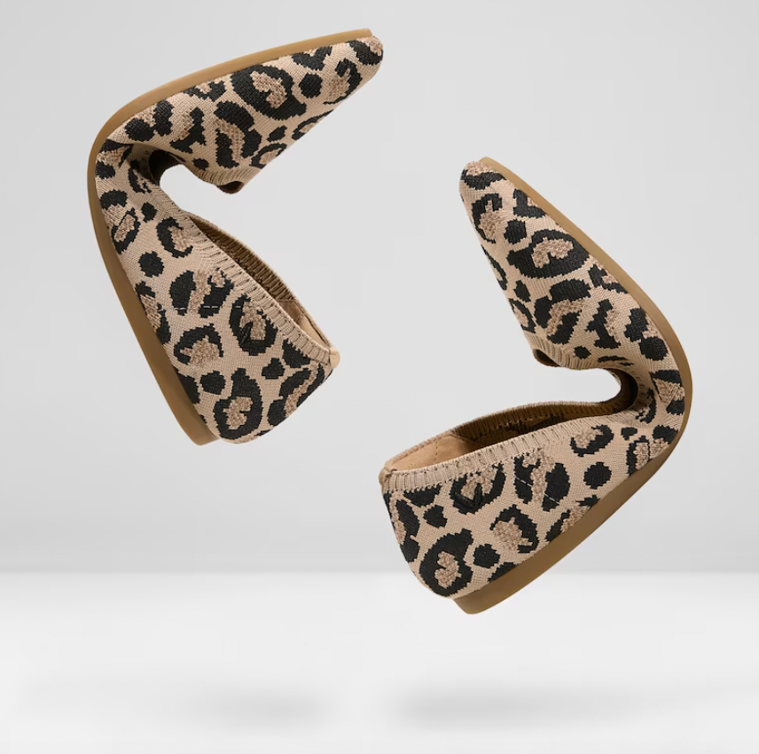 Bequeme Damen-Sandalen, sommerliche Fußbettsandalen in Beige-Schwarz, ideal für Alltag und besondere Anlässe.