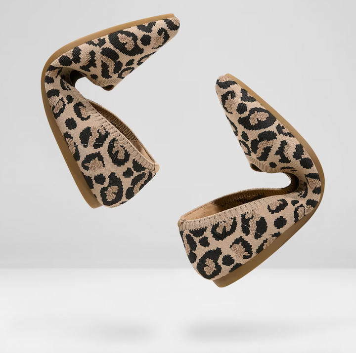 Bequeme Damen-Sandalen, sommerliche Fußbettsandalen in Beige-Schwarz, ideal für Alltag und besondere Anlässe.