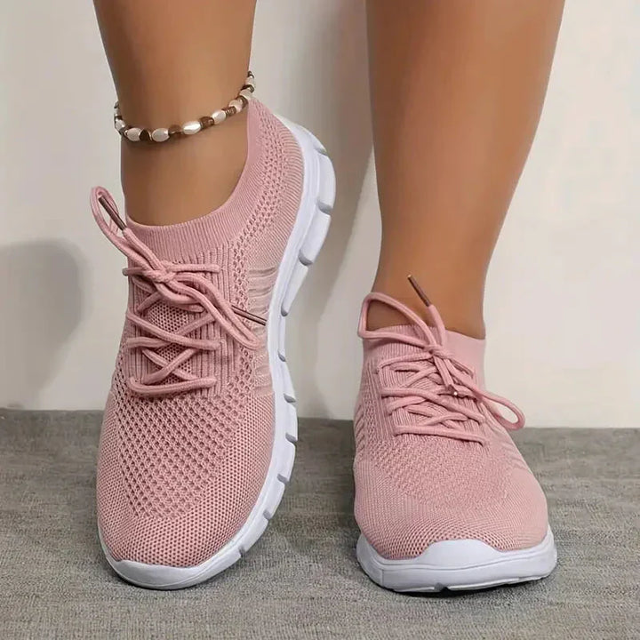 "Bequeme orthopädische Damen Sneaker aus atmungsaktivem Mesh mit modischem Design in verschiedenen Farben."