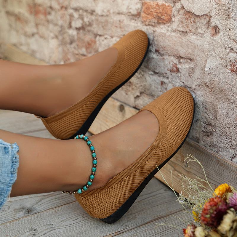 "Bequeme orthopädische Damenschuhe zum Hineinschlüpfen in elegantem Design mit rutschfester Sohle für besten Halt."