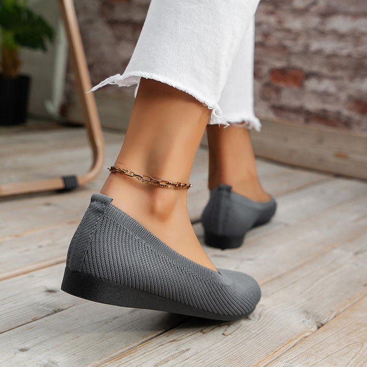 "Bequeme orthopädische Damenschuhe zum Hineinschlüpfen in elegantem Design mit rutschfester Sohle für besten Halt."