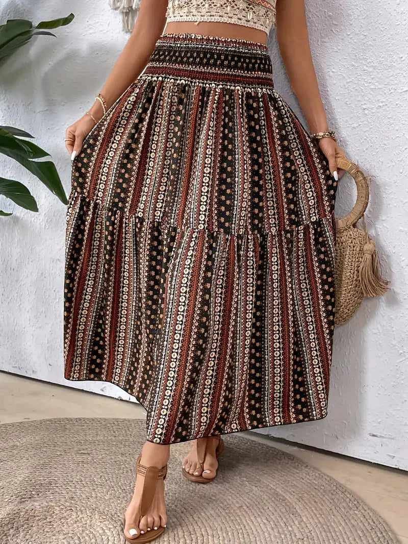 Boho Maxirock Damen, fließend mit Muster und raffinierter Taille, für elegante Looks in Schwarz, Rot oder Braun.
