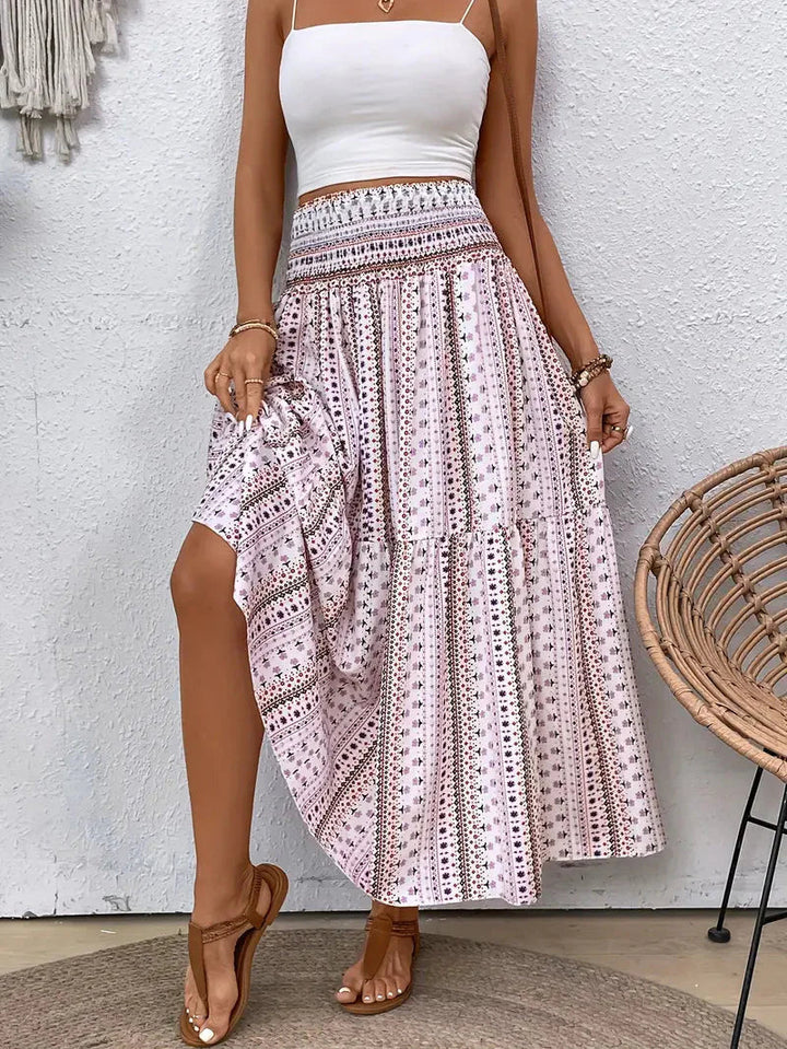 Boho Maxirock Damen, fließend mit Muster und raffinierter Taille, für elegante Looks in Schwarz, Rot oder Braun.