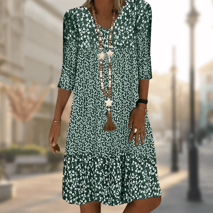 Chic-Damenkleid in elegantem Design, zeitlose Silhouette, hochwertiger Stoff, ideal für Büro, Feiern, Dinner.