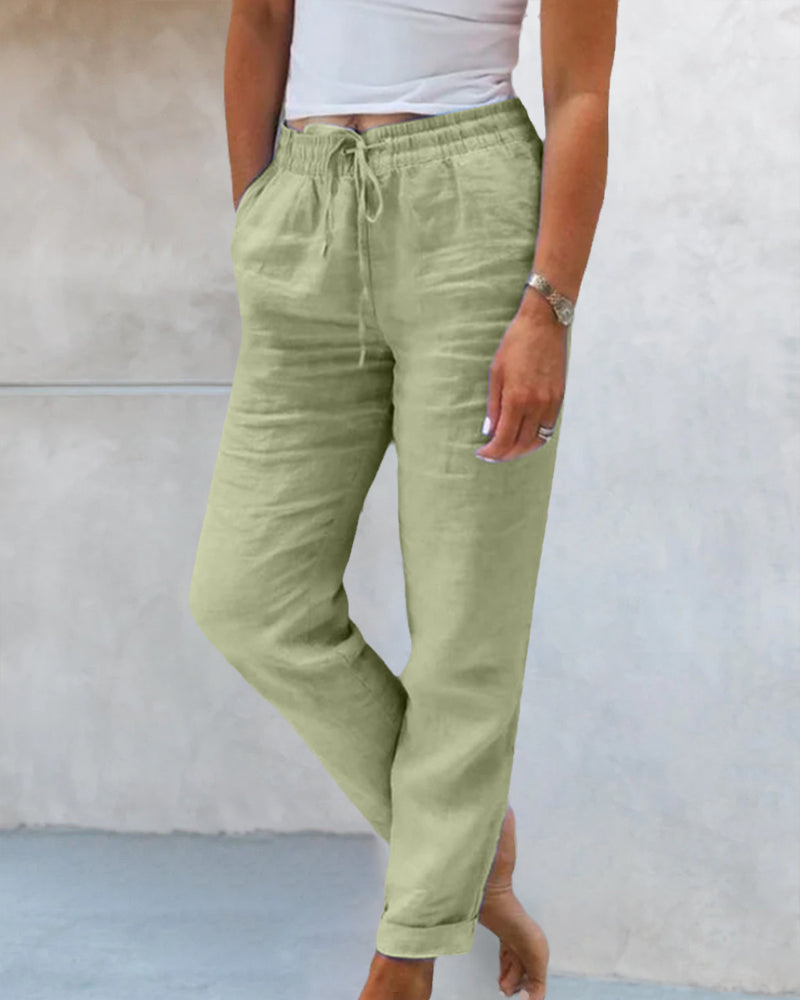 "Cropped Damen Freizeithose mit Kordelzug, eleganter Schnitt, lässig und komfortabel, vielseitig für jeden Anlass."