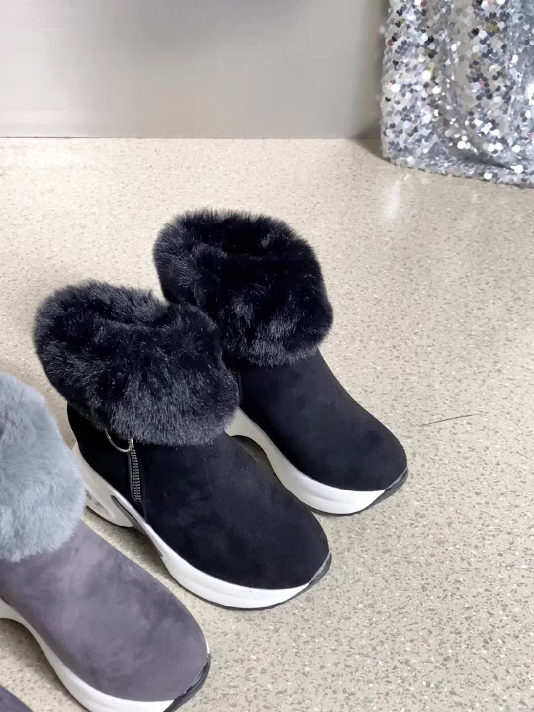 Modische Stiefel für Damen