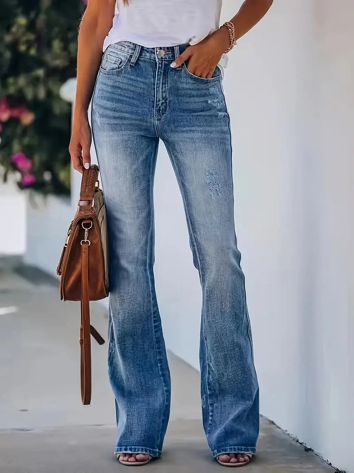 "Damen Bootcut-Jeans in gewaschenem Look, Stretch, Vorderansicht, stilvolle und bequeme Freizeithose."