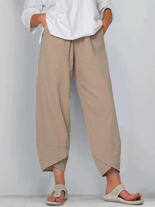 "Damen Cropped-Hose, leicht und luftig, stilvolle beige Farbe, ideal für Sommer, verkürzter Schnitt für maximalen Komfort."