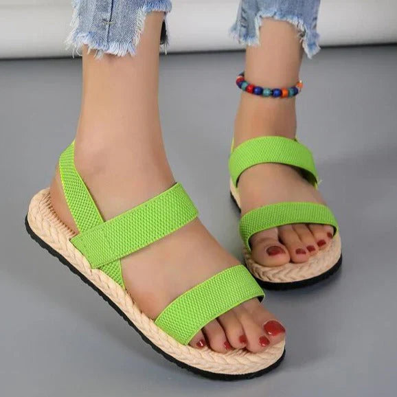"Damen-Espadrille-Sandalen mit geflochtenen Riemen, weichen Stoffen und gepolsterter Innensohle für Komfort und Stil."