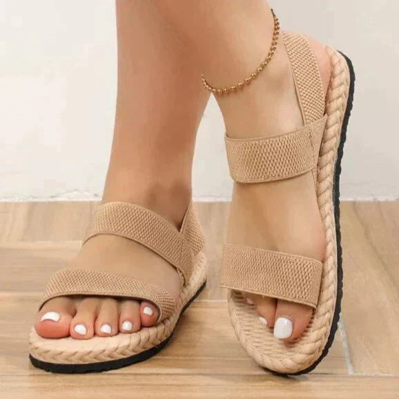 "Damen-Espadrille-Sandalen mit geflochtenen Riemen, weichen Stoffen und gepolsterter Innensohle für Komfort und Stil."