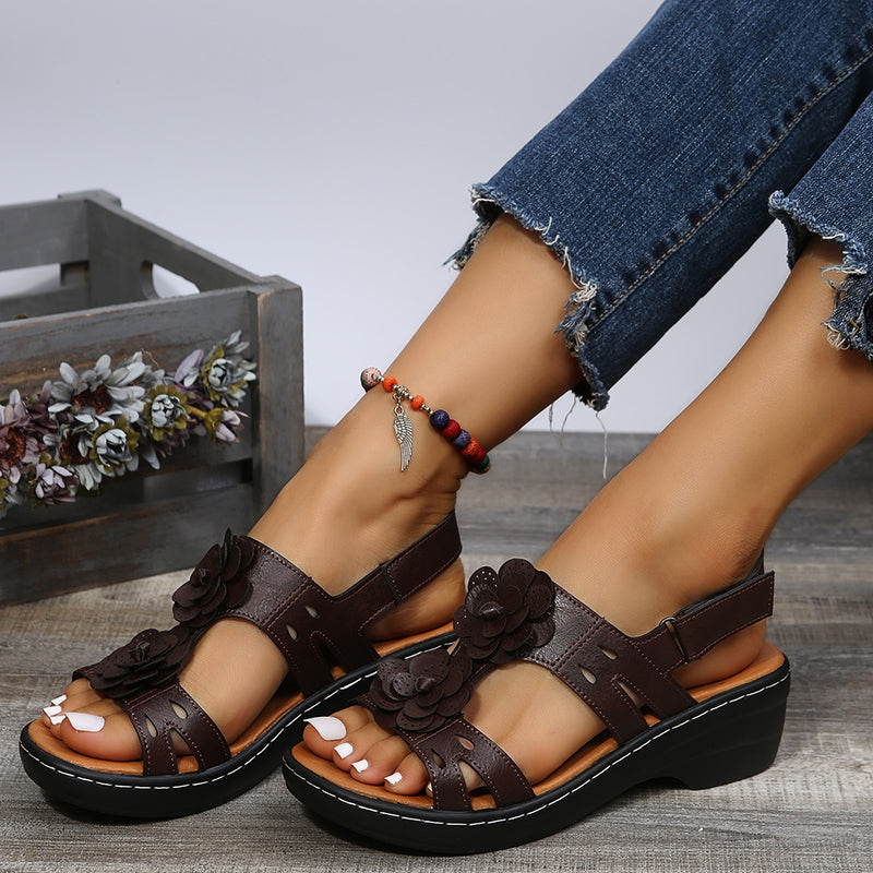 "Damen Freizeitsandalen mit ergonomischer Sohle, in Blau, Braun, Rot, Schwarz, Silber & Weiß für optimalen Komfort"