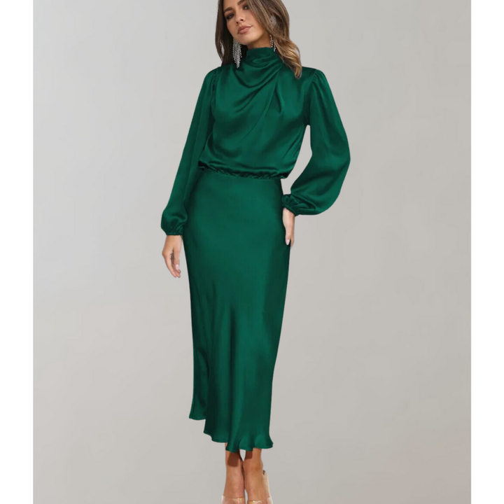 Damen High-Neck Langarm Midi Kleid in eleganter Schwarz-Weiß Optik, knielang mit raffinierter Silhouette und stilvollem Krage