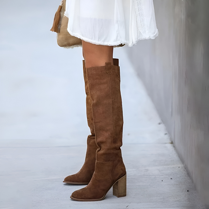 "Damen knielange Stiefel aus Leder, elegant und komfortabel, mit rutschfester Sohle für vielseitige Anlässe."