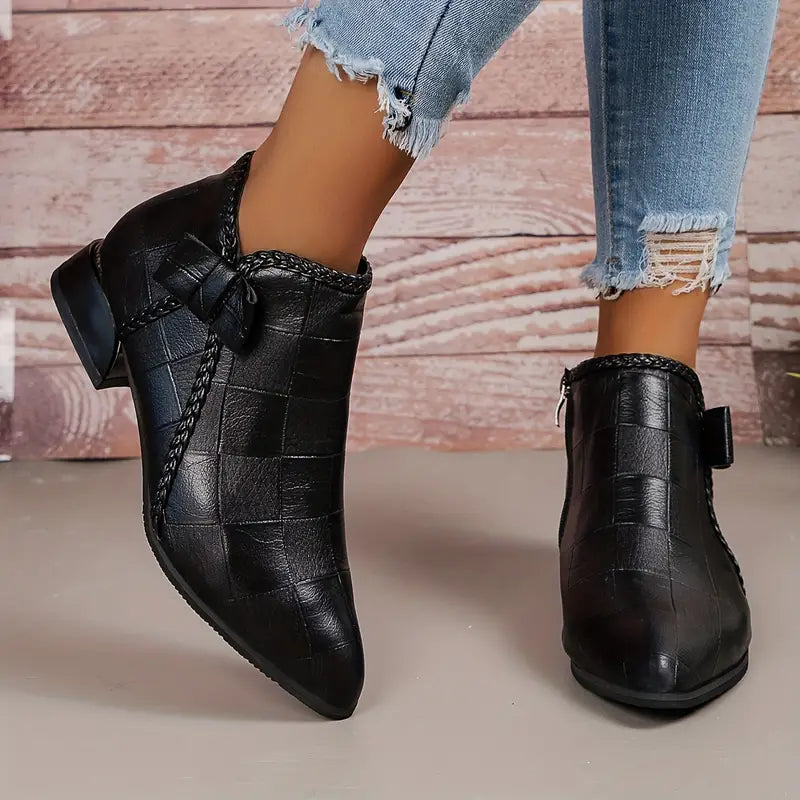 "Damen knöchelhohe Schuhe, niedriger Absatz, elegantes Design, schwarz, bequem für Alltag und Events"