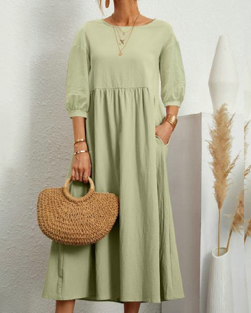 "Damen Midi Kleid mit 3/4 Ärmeln, Rundhalsausschnitt, elegant, vielseitig, in vier dezenten Farben erhältlich."