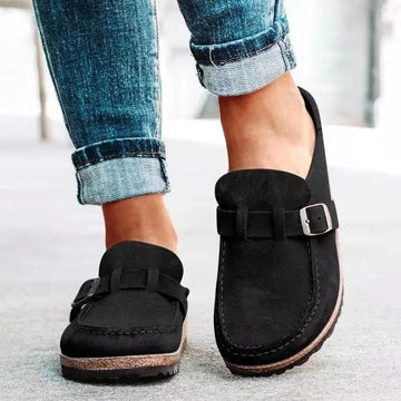 "Damen Orthopädische Sommerclogs in trendigem Design, komfortabel, ideal für warme Tage, erhältlich in Grün und Schwarz."