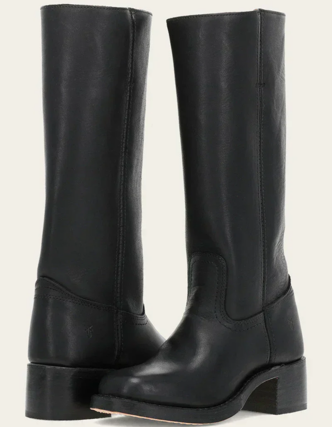 Damen Plateau Stiefel mit moderner Plateau-Sohle, elegantem Design; ideal für vielseitige Outfits, bequem und stilvoll.