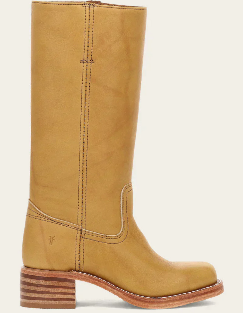 Damen Plateau Stiefel mit moderner Plateau-Sohle, elegantem Design; ideal für vielseitige Outfits, bequem und stilvoll.