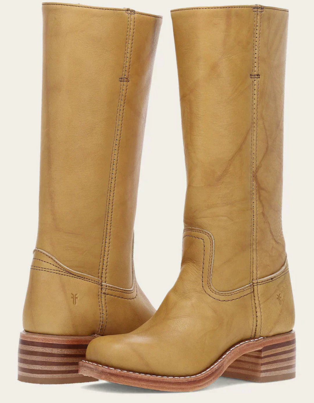 Damen Plateau Stiefel mit moderner Plateau-Sohle, elegantem Design; ideal für vielseitige Outfits, bequem und stilvoll.