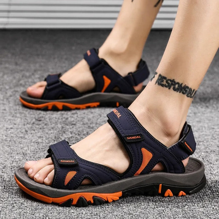 "Damen Sandalen, ergonomisch geformt, rutschfest, robust, ideal für Alltag in Armeegrün, Dunkelblau oder Schwarz."