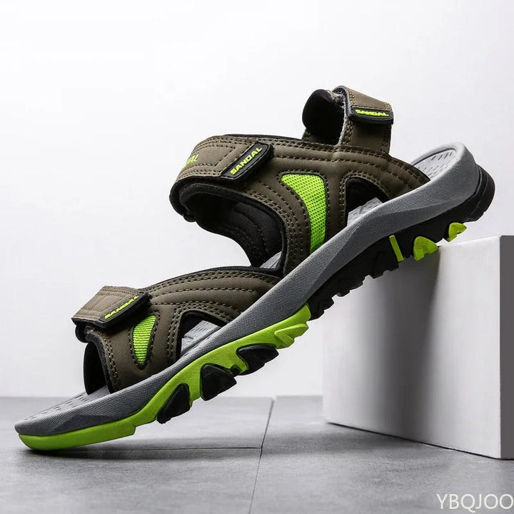 "Damen Sandalen, ergonomisch geformt, rutschfest, robust, ideal für Alltag in Armeegrün, Dunkelblau oder Schwarz."