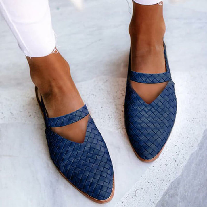 "Damen Sandalen in lebhaften Farben, offenes Design, ergonomisch, gepolsterte Innensohle für eleganten Komfort."